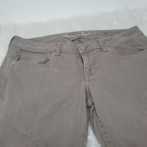 American Eagle Stretch Skinny Jean. Size 8.